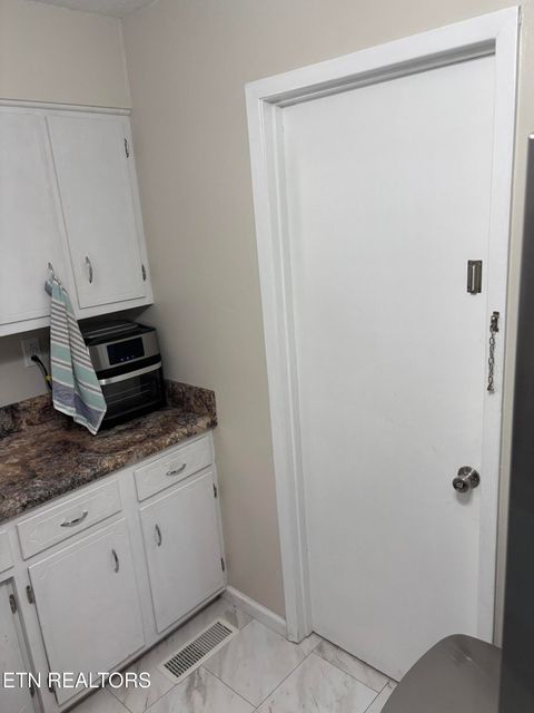 Tiny photo for 105 Nelson St, Harrogate, TN 37752 (MLS # 1347208)