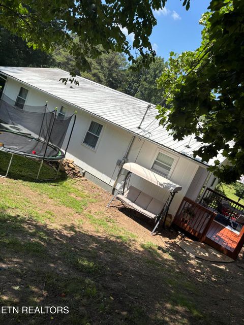 Tiny photo for 105 Nelson St, Harrogate, TN 37752 (MLS # 1347208)