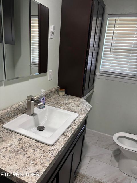 Tiny photo for 105 Nelson St, Harrogate, TN 37752 (MLS # 1347208)
