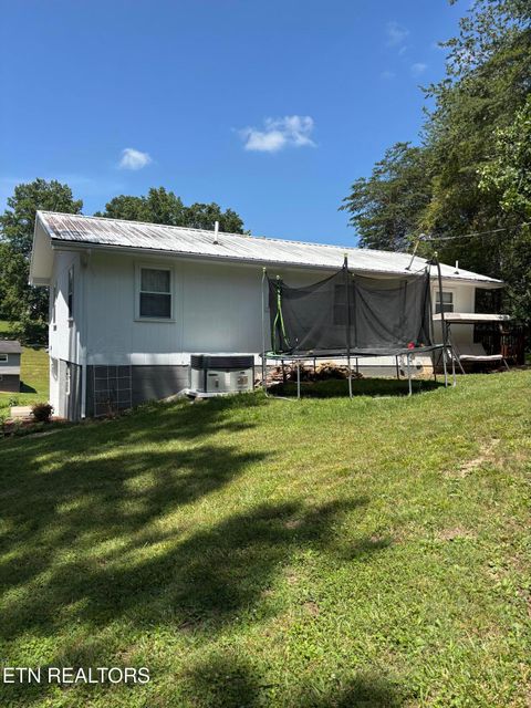 Tiny photo for 105 Nelson St, Harrogate, TN 37752 (MLS # 1347208)