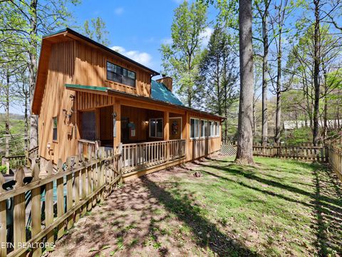 Photo of 3421 Shelnutt Way, Sevierville, TN 37862 (MLS # 1336347)