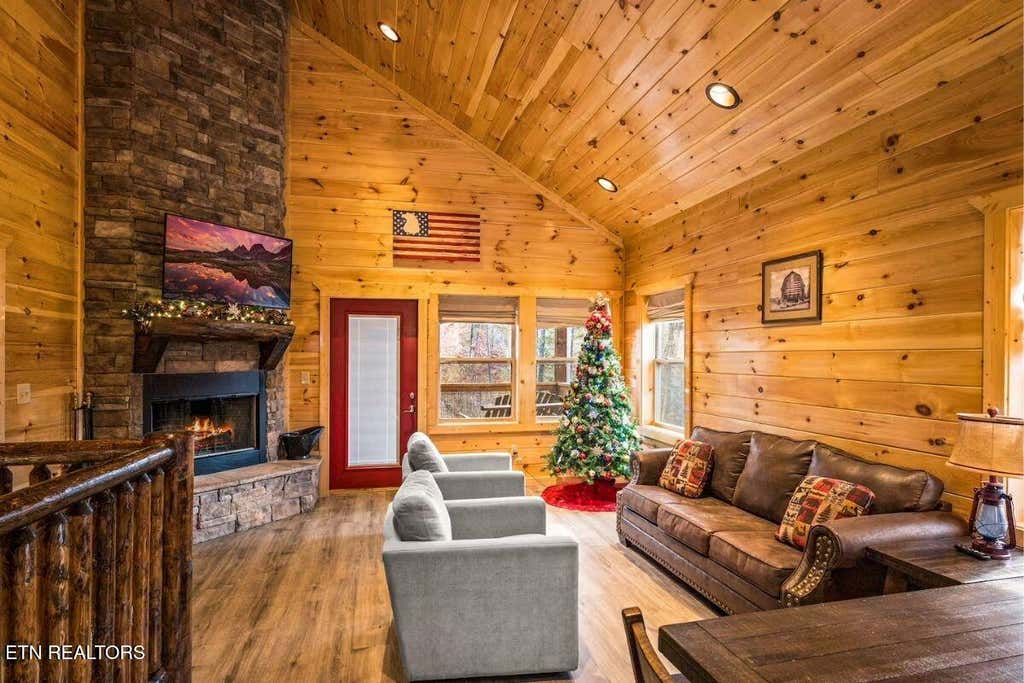 Photo of 2784 Easy St, Sevierville, TN 37862 (MLS # 1350274)