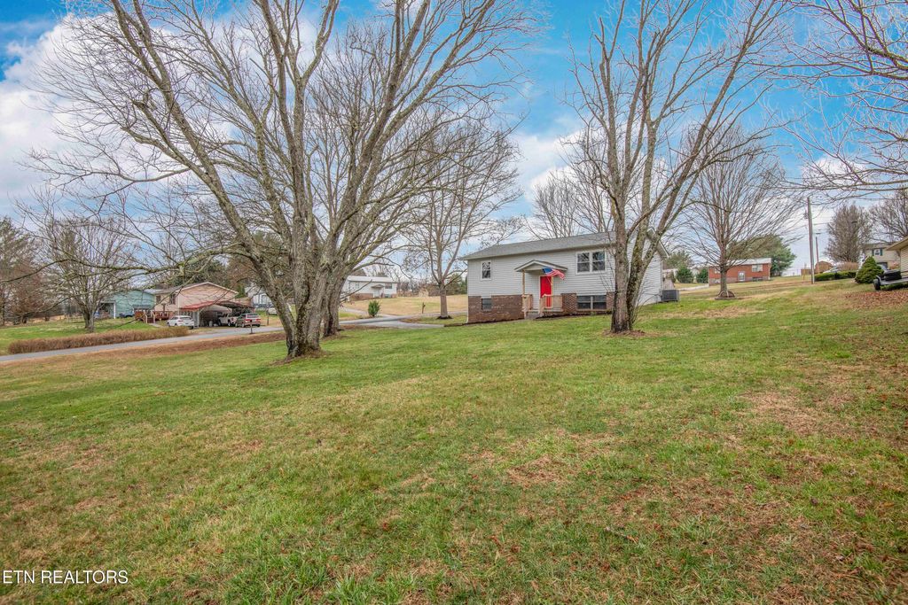 Photo of 2606 Fields Lane, New Market, TN 37820 (MLS # 1331257)