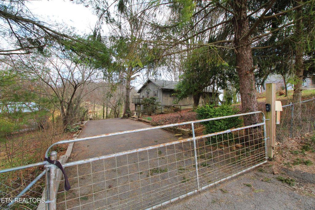 Photo of 199 Sequoyah Tr, Rutledge, TN 37861 (MLS # 1332070)