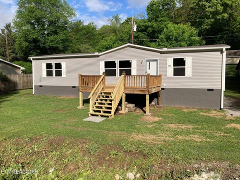 Photo of 826 Pop Hollow Rd, Clinton, TN 37716 (MLS # 1339250)