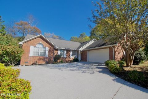 Photo of 114 Green Briar Circle, Maryville, TN 37803 (MLS # 1318650)