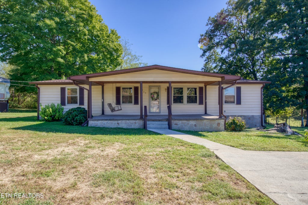 Photo of 7008 E Emory Rd, Knoxville, TN 37938 (MLS # 1359117)