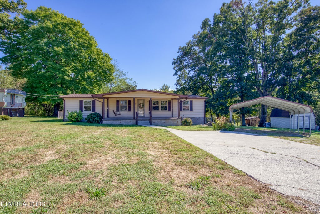 Photo of 7008 E Emory Rd, Knoxville, TN 37938 (MLS # 1359117)