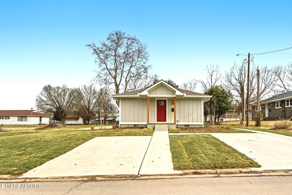 Photo of 120 Marquette Rd, Oak Ridge, TN 37830 (MLS # 1338784)