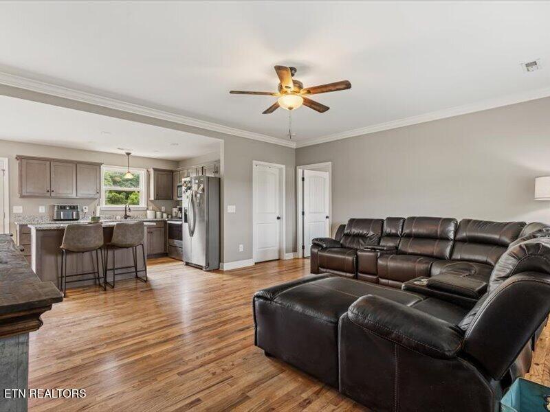 120 County Road 891