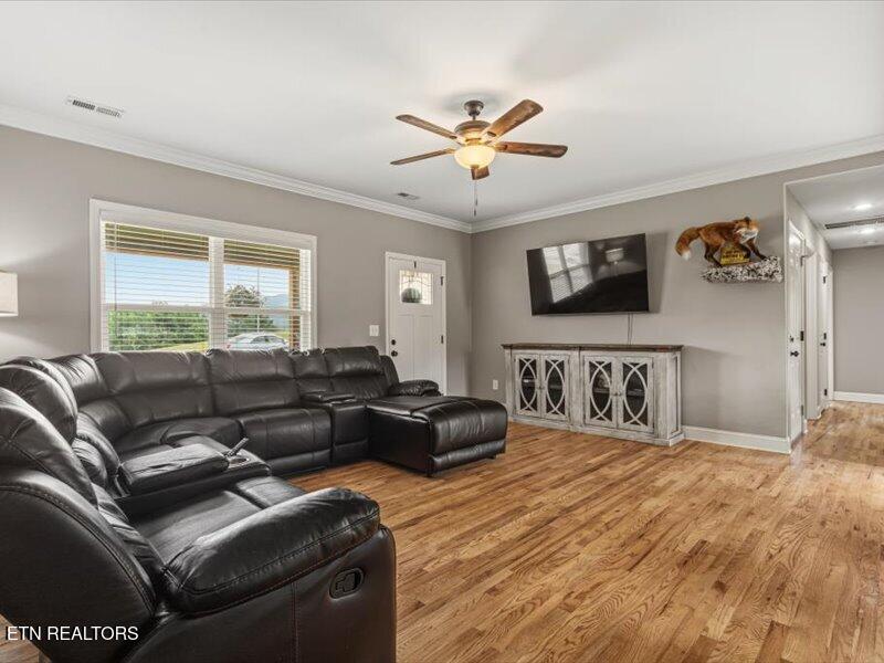 120 County Road 891