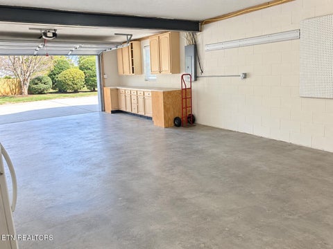 Tiny photo for 2365 Conners Creek CIR, Knoxville, TN 37932 (MLS # 1356136)