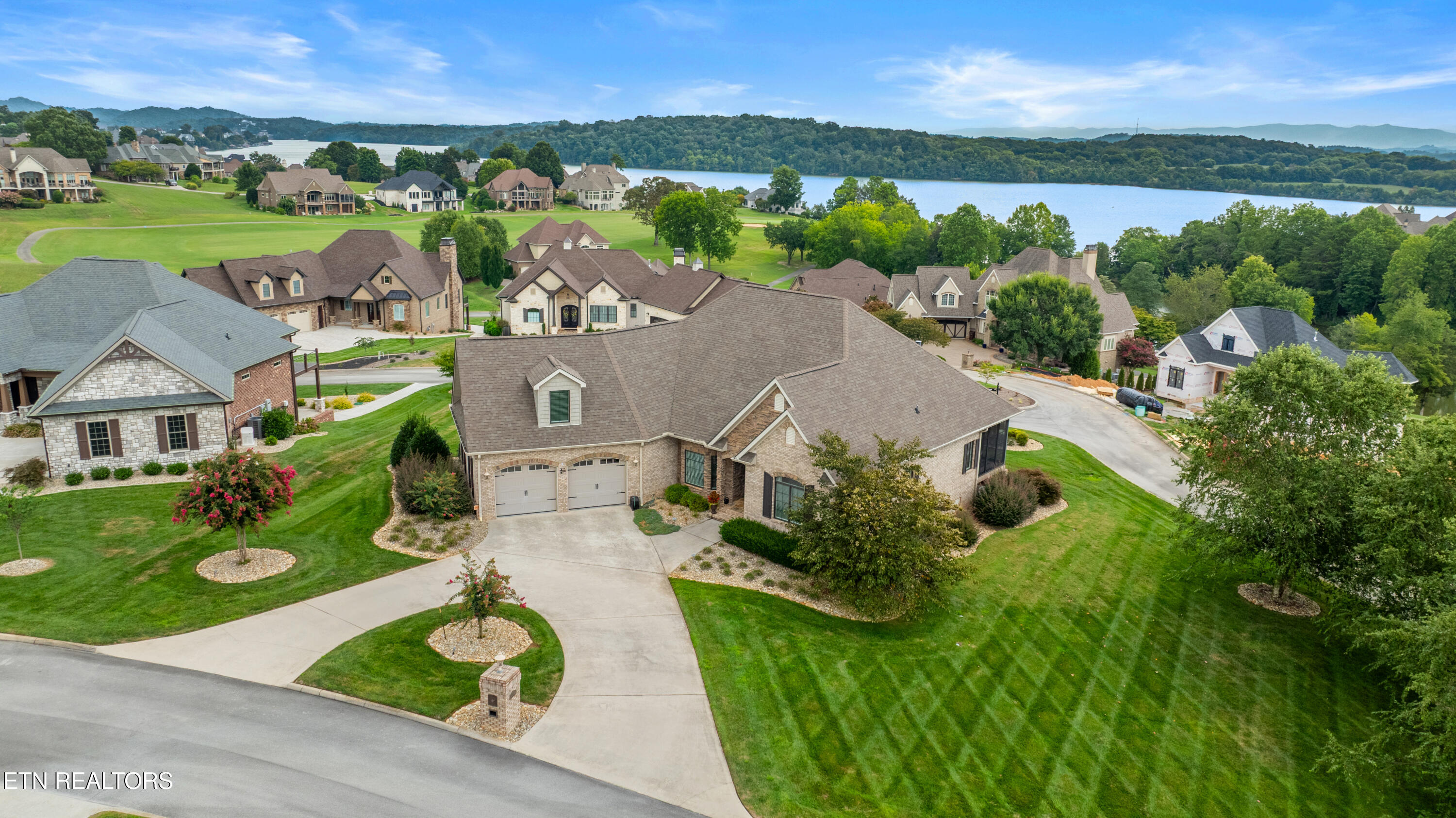 117 Red Hawk Drive