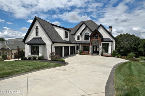 Photo of 9030 Legends Lake Lane, Knoxville, TN 37922 (MLS # 1351378)