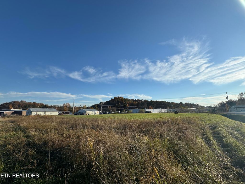 Photo of 0 Marlow St, Oneida, TN 37841 (MLS # 1321095)