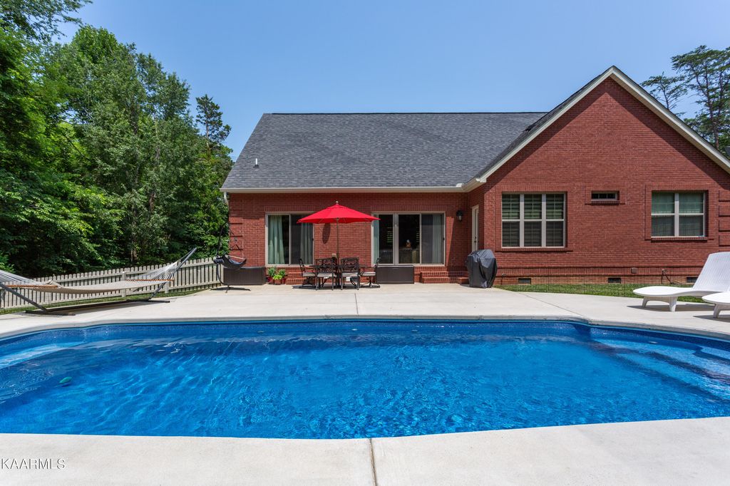 Photo of 3215 Deerfield Drive, Louisville, TN 37777 (MLS # 1231789)