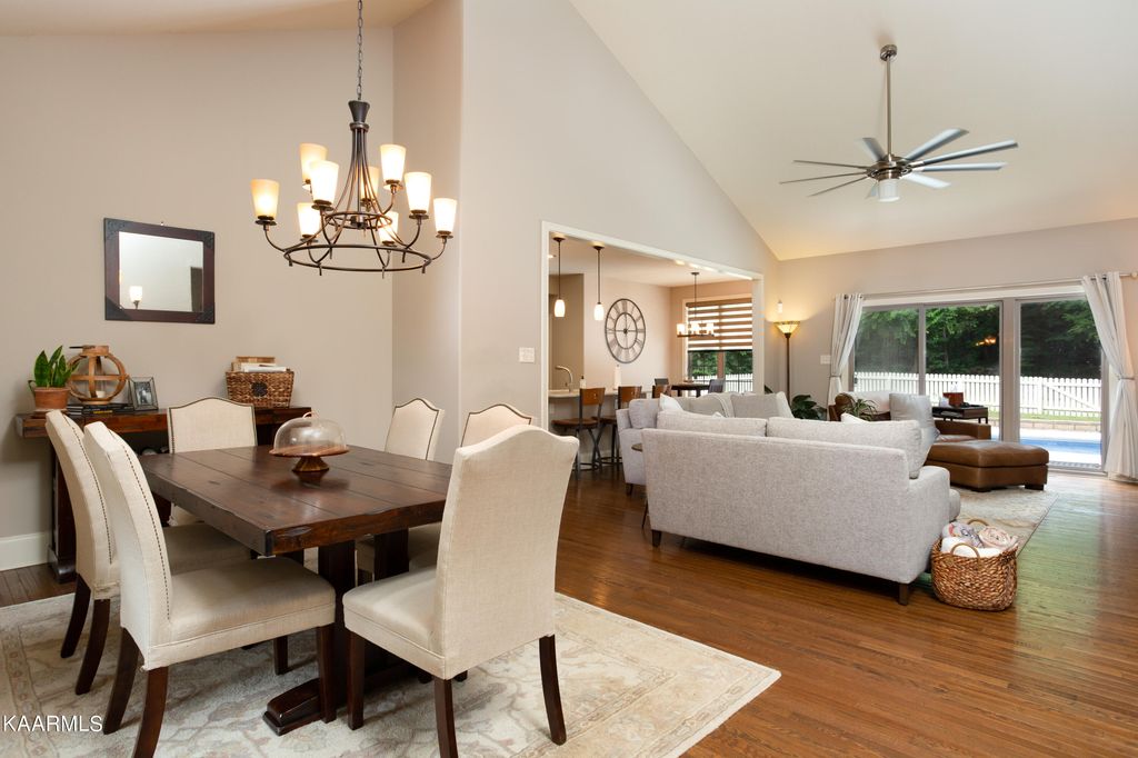 Photo of 3215 Deerfield Drive, Louisville, TN 37777 (MLS # 1231789)