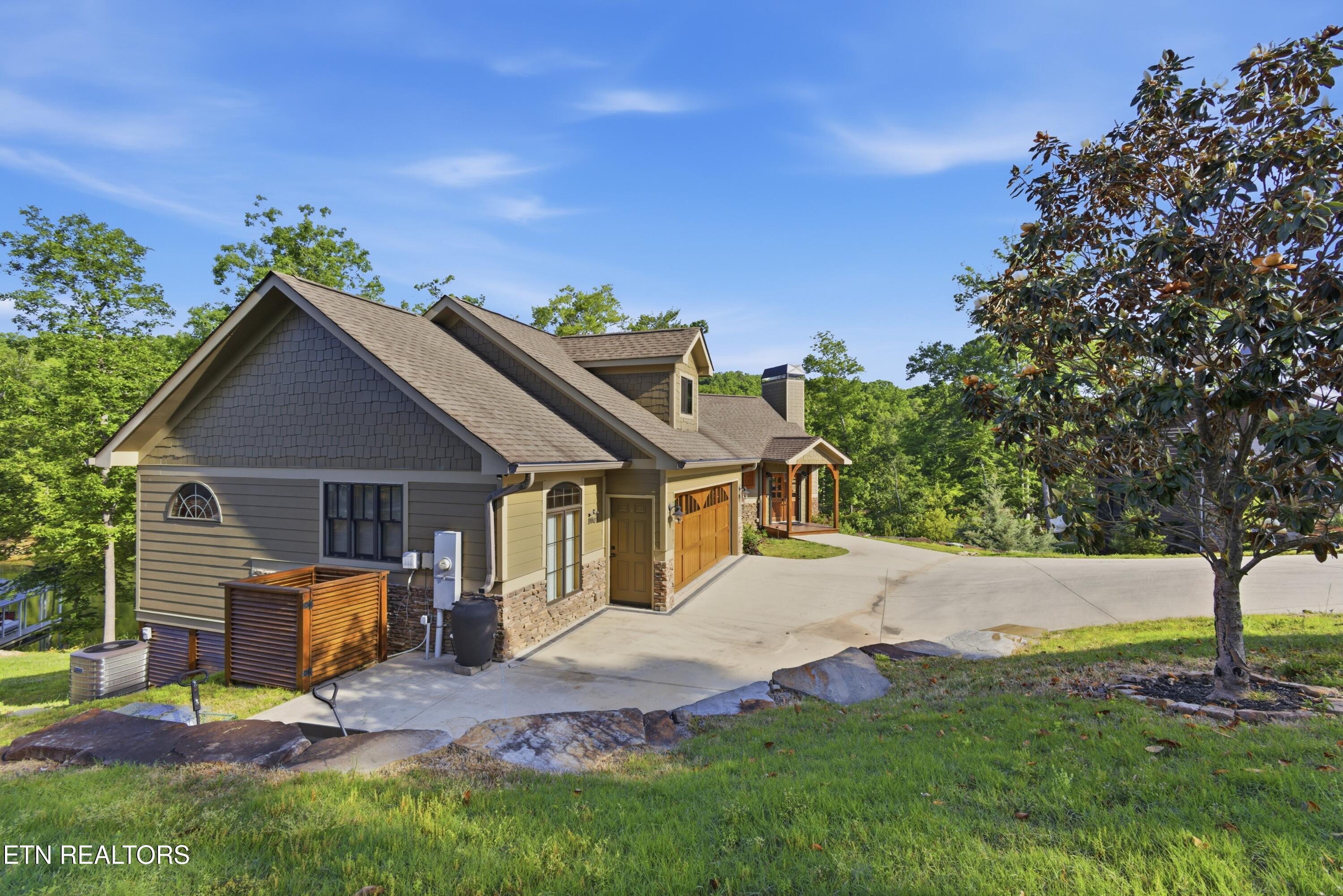 476 Waterfront Way