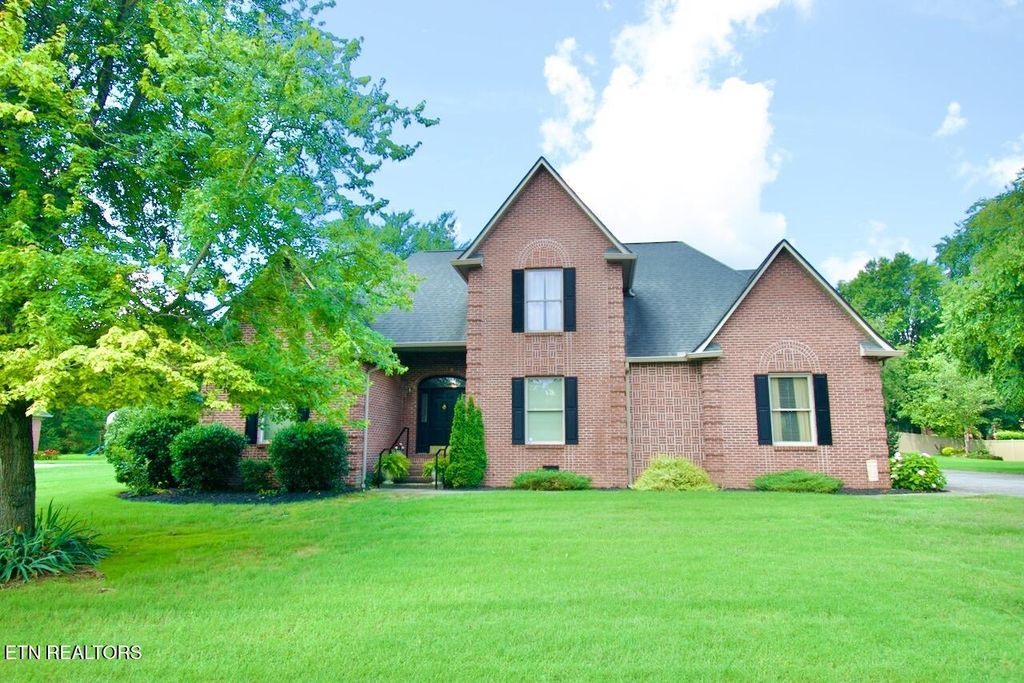 Photo of 1689 Peppertree Drive, Alcoa, TN 37701 (MLS # 1305755)