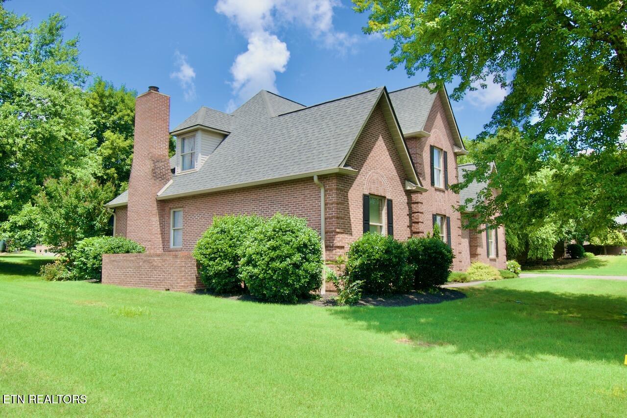 1689 Peppertree Drive