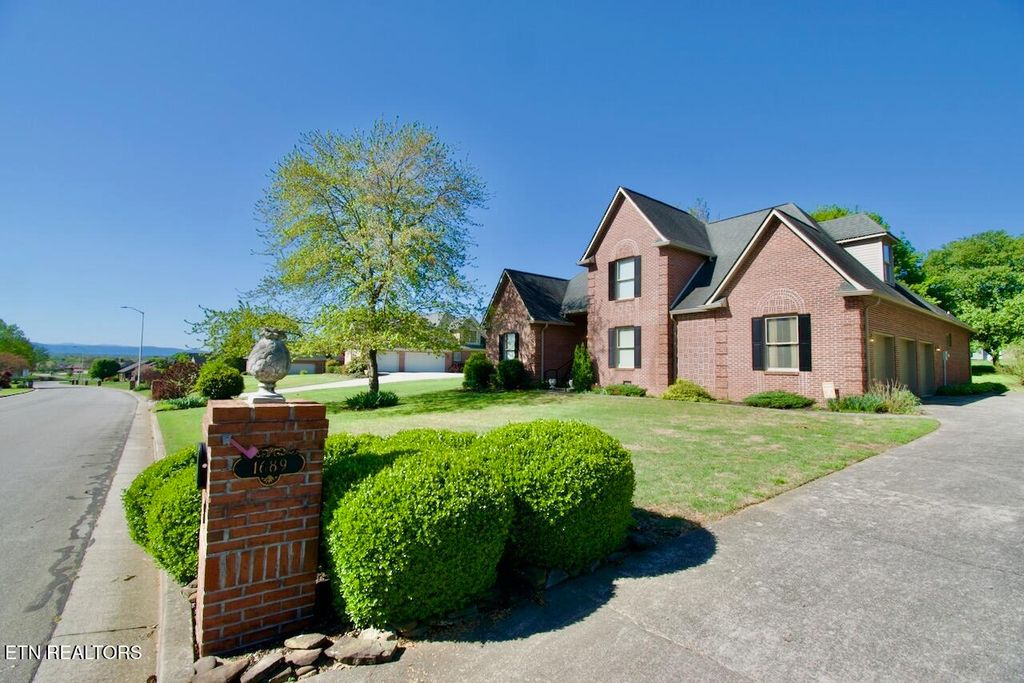 Photo of 1689 Peppertree Drive, Alcoa, TN 37701 (MLS # 1305755)