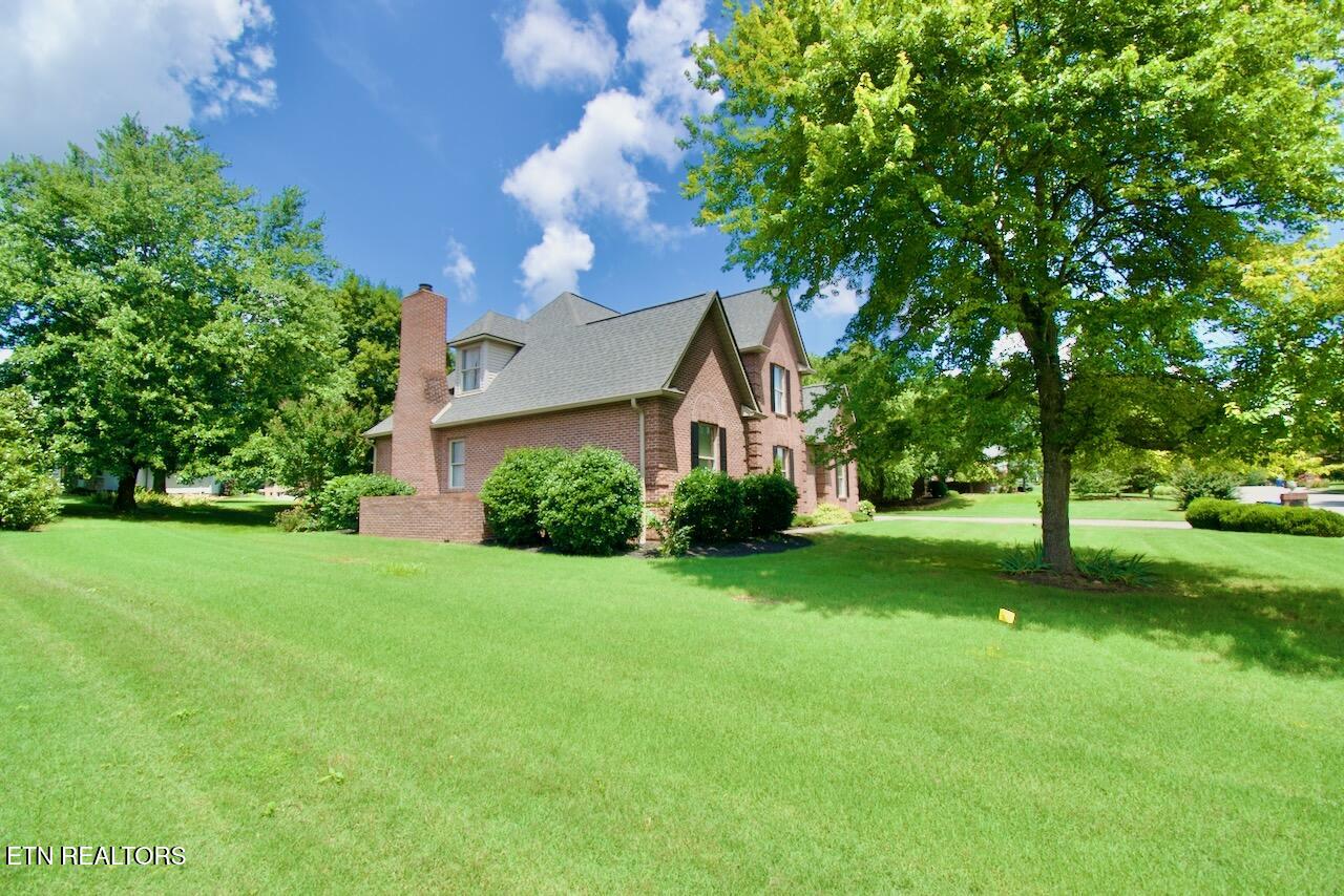1689 Peppertree Drive
