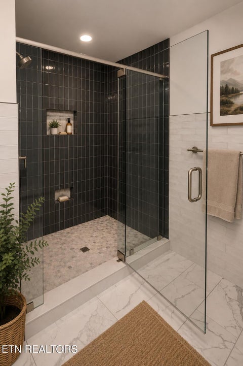 Tiny photo for 122 Stadium Way #302, Knoxville, TN 37915 (MLS # 1327079)