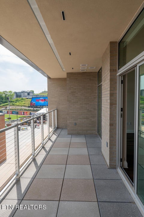 Tiny photo for 122 Stadium Way #302, Knoxville, TN 37915 (MLS # 1327079)