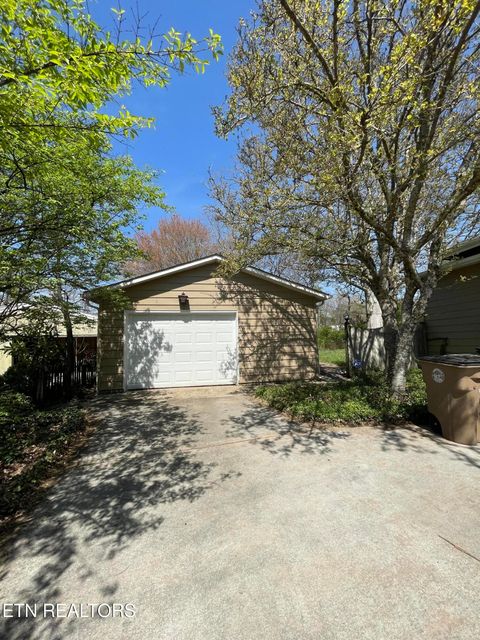Tiny photo for 2807 Pruden Drive, Knoxville, TN 37918 (MLS # 1334110)
