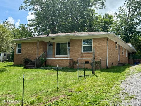 Photo of 508 McConkey St, Madisonville, TN 37354 (MLS # 1342480)