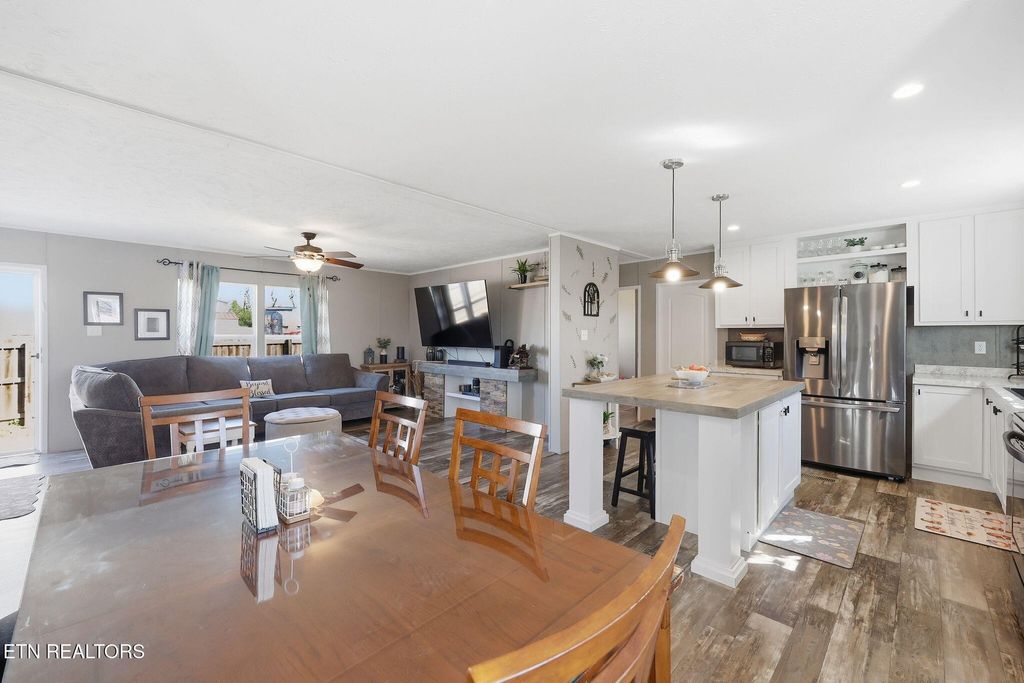 Photo of 4514 Primrose Circle, Maryville, TN 37804 (MLS # 1334262)