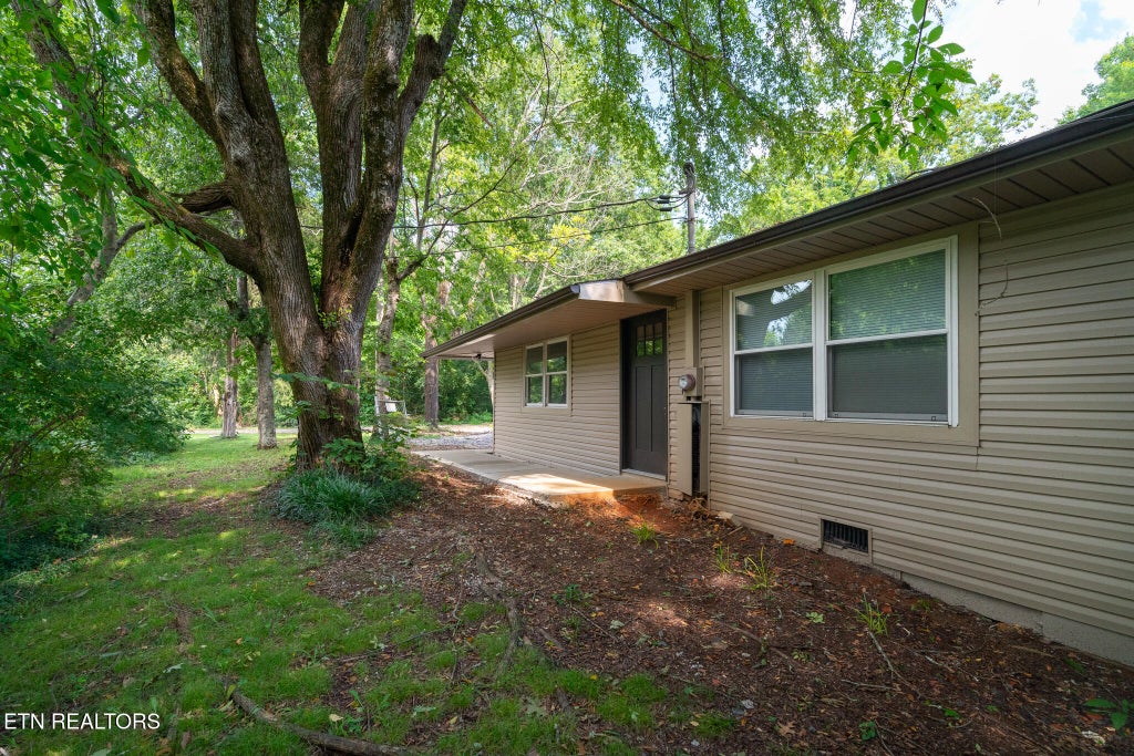 Photo of 1319 Boyds Creek Hwy, Seymour, TN 37865 (MLS # 1353133)