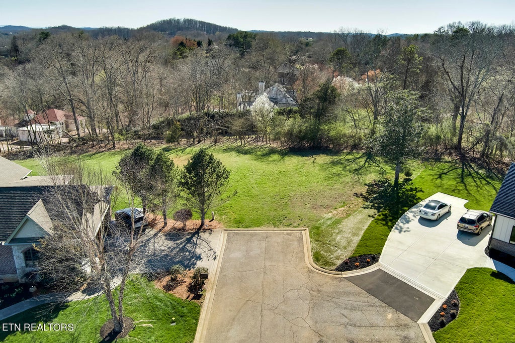 Photo of 2614 Summit Vista Way, Knoxville, TN 37922 (MLS # 1359507)