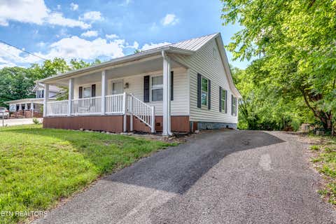 Tiny photo for 721 N Charles G Seivers Blvd, Clinton, TN 37716 (MLS # 1345013)