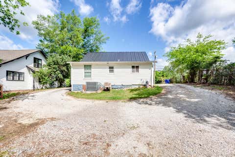 Tiny photo for 721 N Charles G Seivers Blvd, Clinton, TN 37716 (MLS # 1345013)