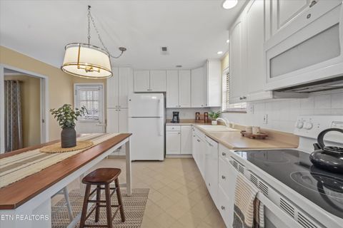 Tiny photo for 7832 Luxmore Drive, Knoxville, TN 37919 (MLS # 1329552)