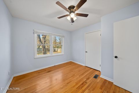 Tiny photo for 4317 Eagle Drive, Knoxville, TN 37914 (MLS # 1327016)