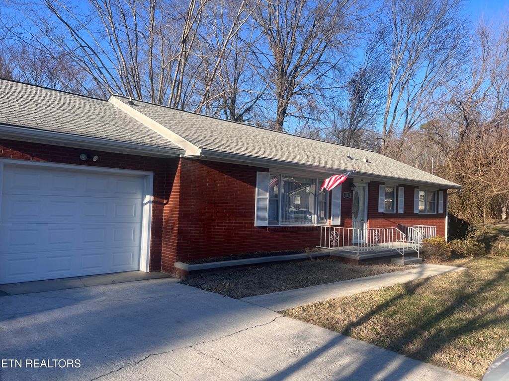 Photo of 4317 Eagle Drive, Knoxville, TN 37914 (MLS # 1327016)