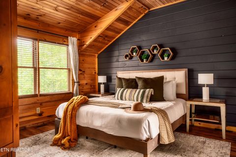 Tiny photo for 2615 Bear Crossing Way, Sevierville, TN 37862 (MLS # 1335734)