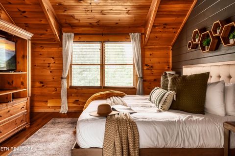 Tiny photo for 2615 Bear Crossing Way, Sevierville, TN 37862 (MLS # 1335734)