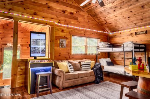 Tiny photo for 2615 Bear Crossing Way, Sevierville, TN 37862 (MLS # 1335734)