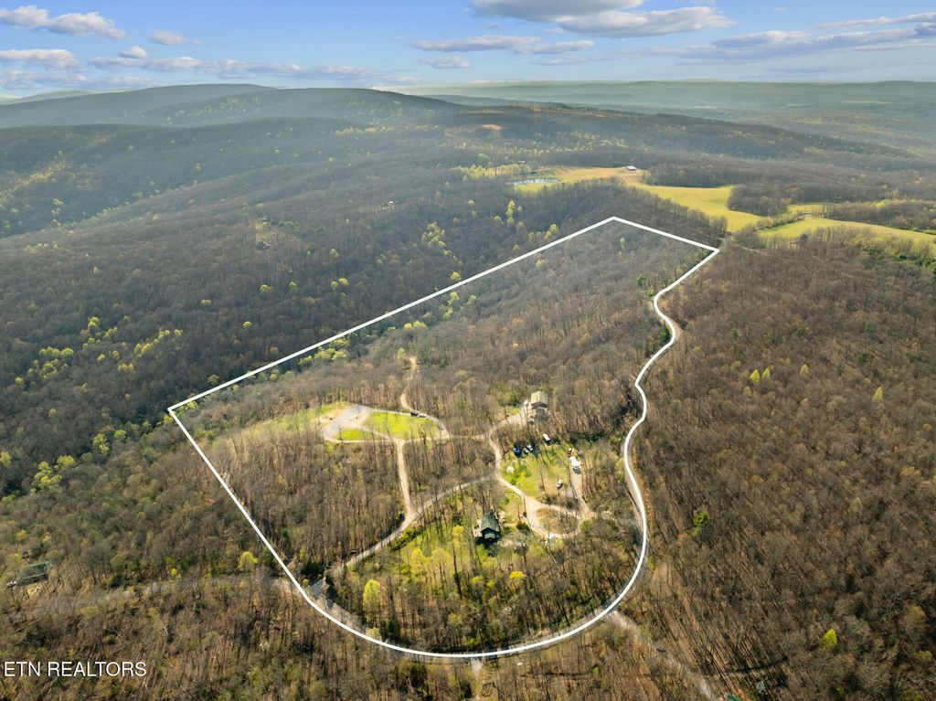Photo of 74 Black Cat Tr, Rockwood, TN 37854 (MLS # 1338612)