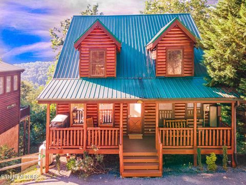 Tiny photo for 2251 Upper Middle Creek #6 Rd, Sevierville, TN 37876 (MLS # 1326160)