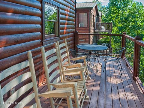 Tiny photo for 2251 Upper Middle Creek #6 Rd, Sevierville, TN 37876 (MLS # 1326160)