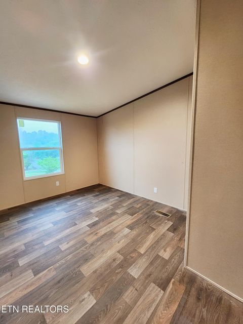 Tiny photo for 110 Cumberland Overlook Lane, Jacksboro, TN 37757 (MLS # 1298781)