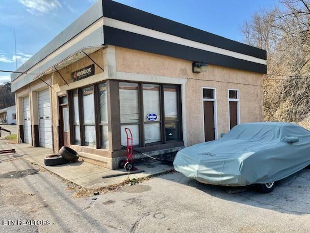 Photo of 645 Rutledge Pike, Blaine, TN 37709 (MLS # 1248785)