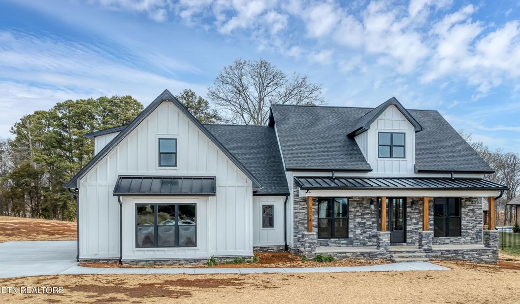 Photo of 1114 Herbert Drive, Greenback, TN 37742 (MLS # 1328220)