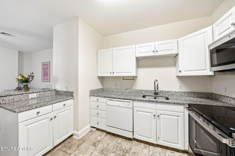 Tiny photo for 1700 Clinch Ave #108, Knoxville, TN 37916 (MLS # 1331138)