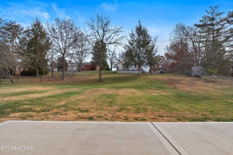 Tiny photo for 1887 Bluebird Circle, Morristown, TN 37814 (MLS # 1322825)