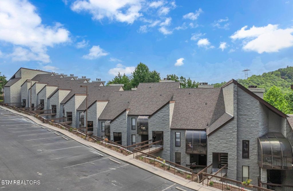 Photo of 1155 Upper Alpine Way Way #211, Gatlinburg, TN 37738 (MLS # 1332007)